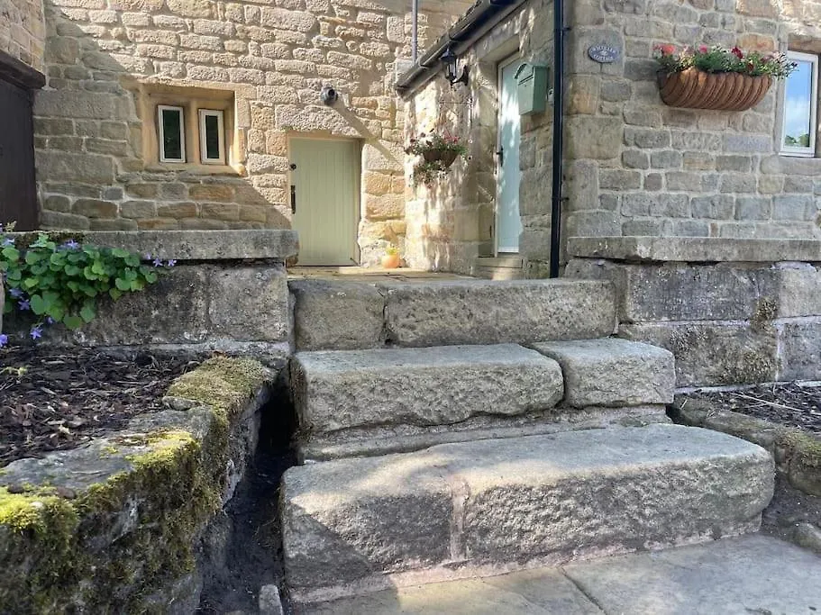 Wycoller Cottage Listed Building With Hot Tub Laneshaw Bridge Holiday home