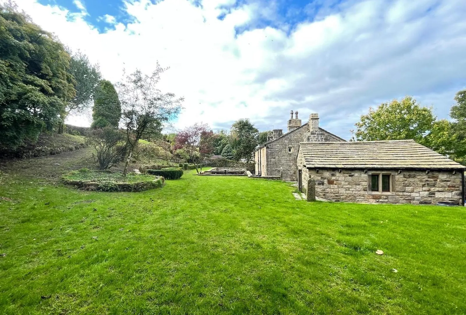 Wycoller Cottage Listed Building With Hot Tub Laneshaw Bridge Holiday home
